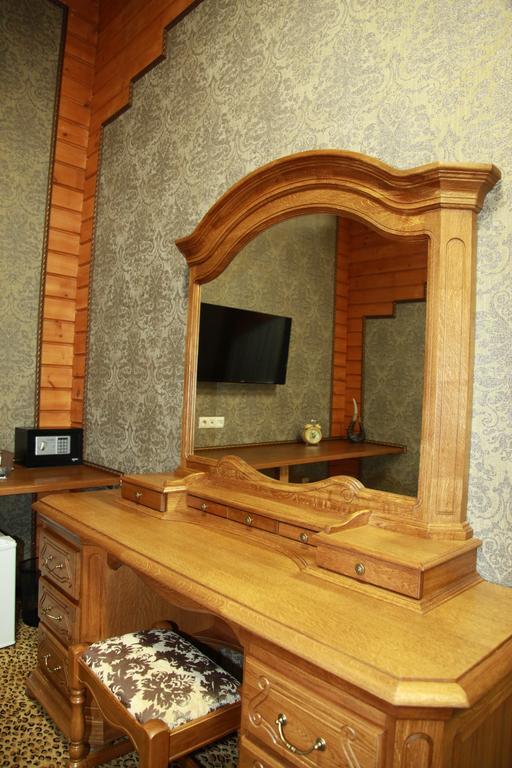 Guest House Chalet Taraz Kültér fotó